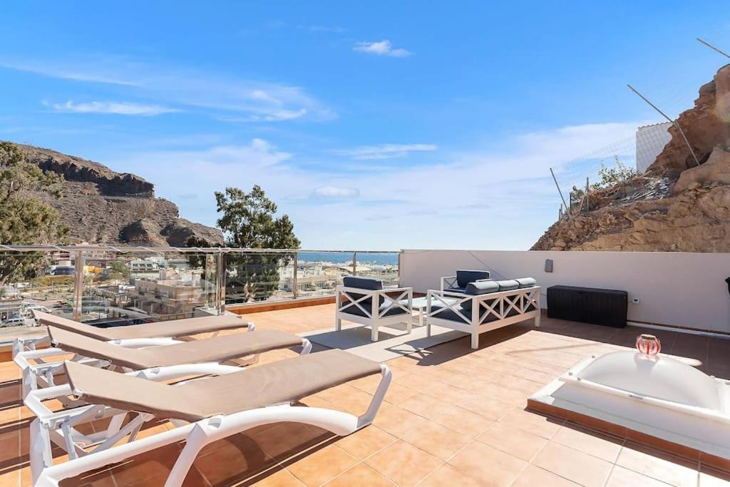 Rivera Del Puerto Luxury Penthouse With Great Terrace And Sea View Puerto De Mogan Exterior photo